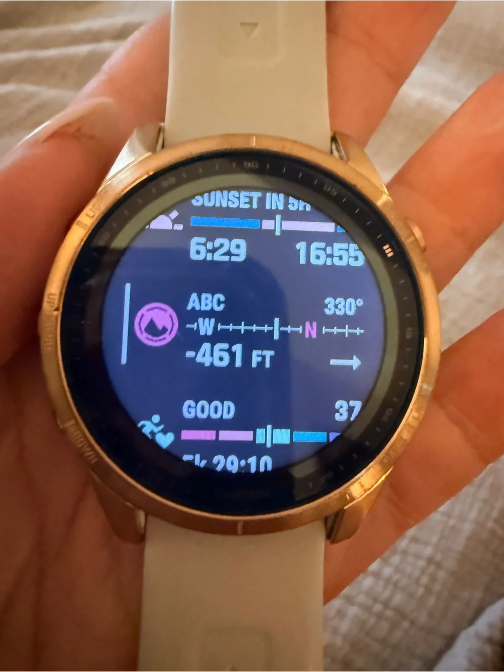 Garmin fēnix® 7S Solar Edition Rose Gold with Light Sand Band